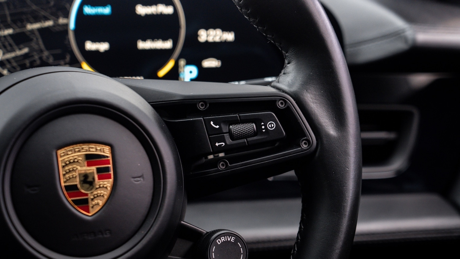 Used Porsche Taycan 2021 for sale - 77261564: Photo 14