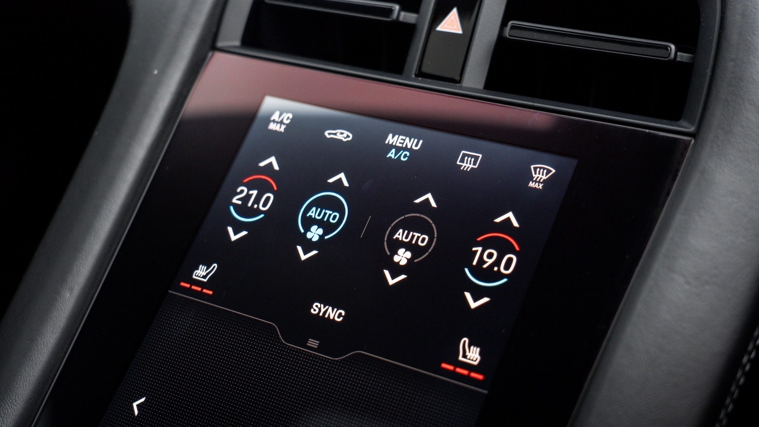 Used Porsche Taycan 2021 for sale - 77261564: Photo 33