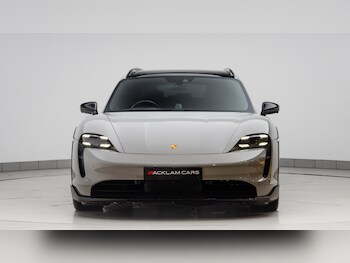 Used Porsche Taycan 2021 for sale - 77261564: Photo