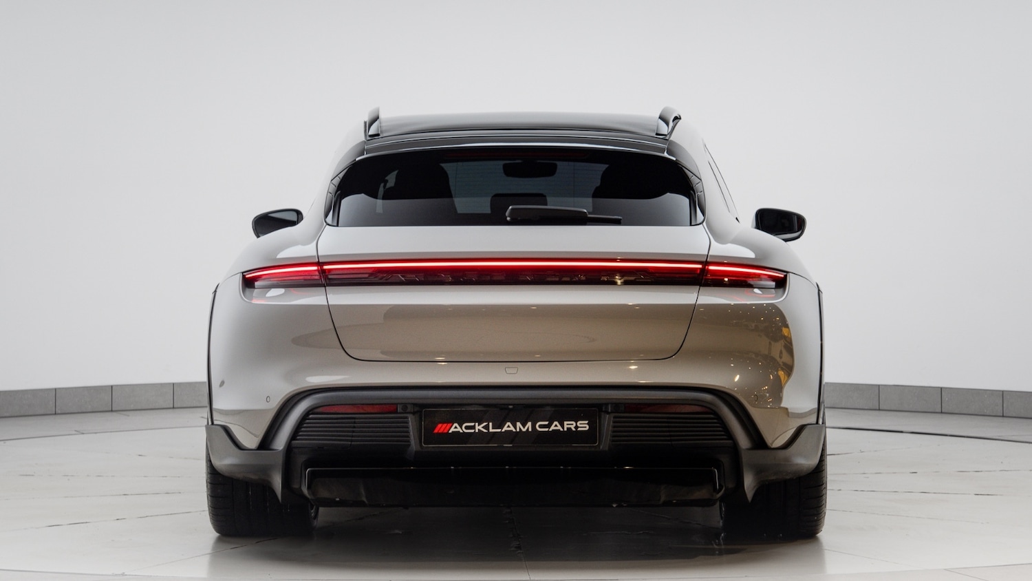 Used Porsche Taycan 2021 for sale - 77261564: Photo 7