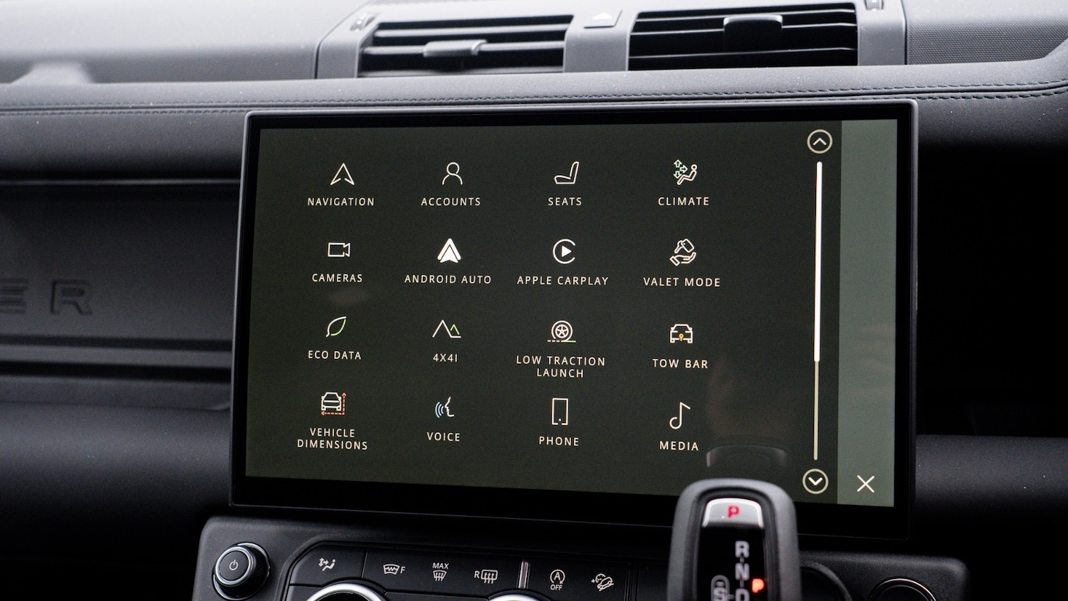 Used Land Rover Defender 2025 for sale - 76954288: Photo 17