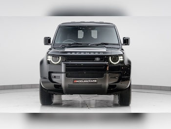 Used Land Rover Defender 2025 for sale - 76954288: Photo