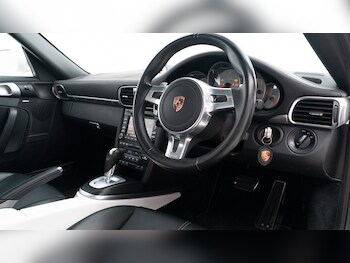 Used Porsche 911 2010 for sale - 75648528: Photo