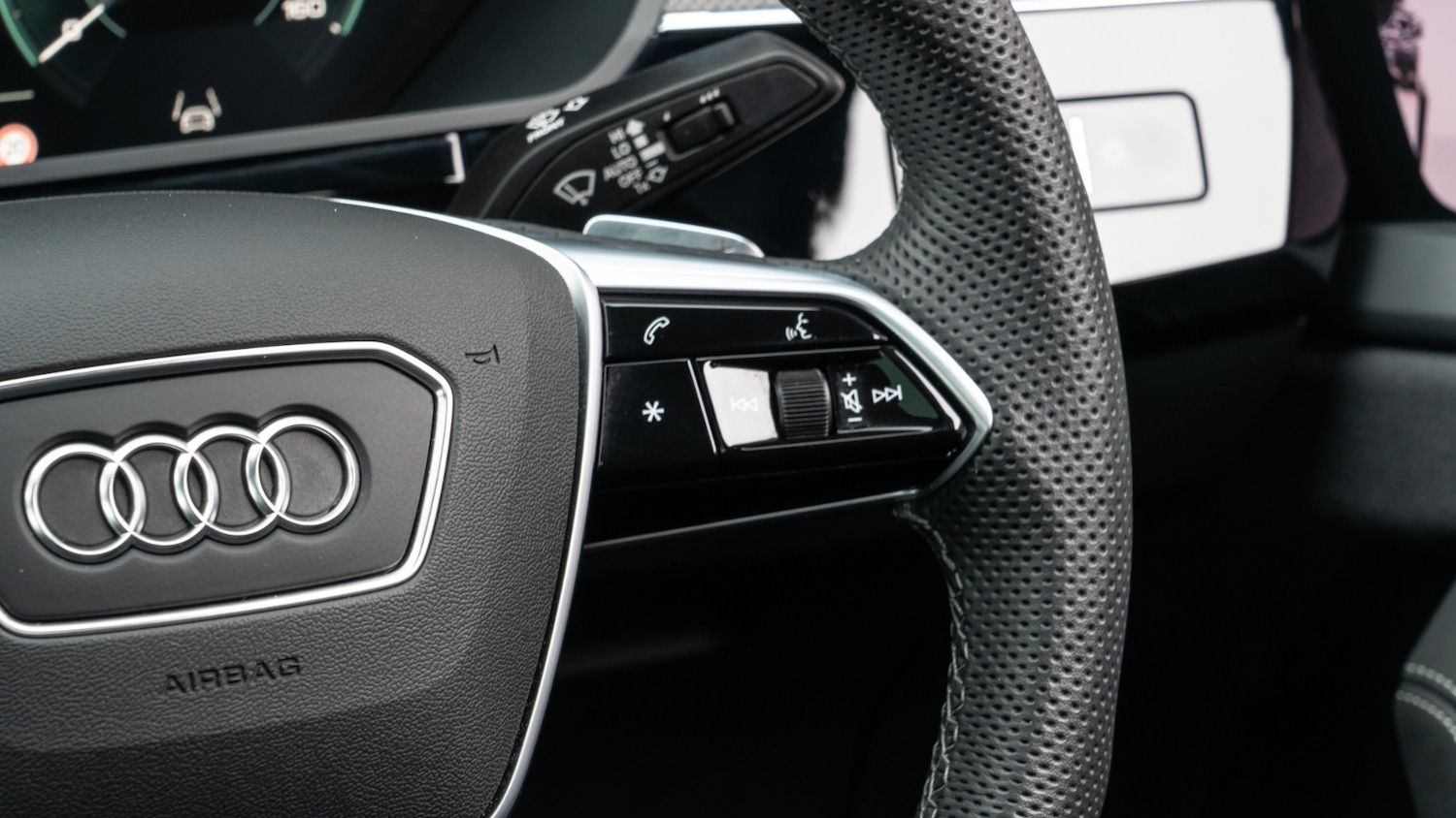 Used Audi SQ8 e-tron 2024 for sale - 76640189: Photo 12