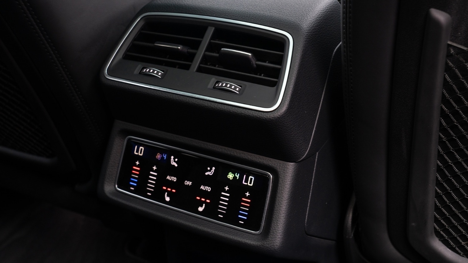 Used Audi SQ8 e-tron 2024 for sale - 76640189: Photo 14