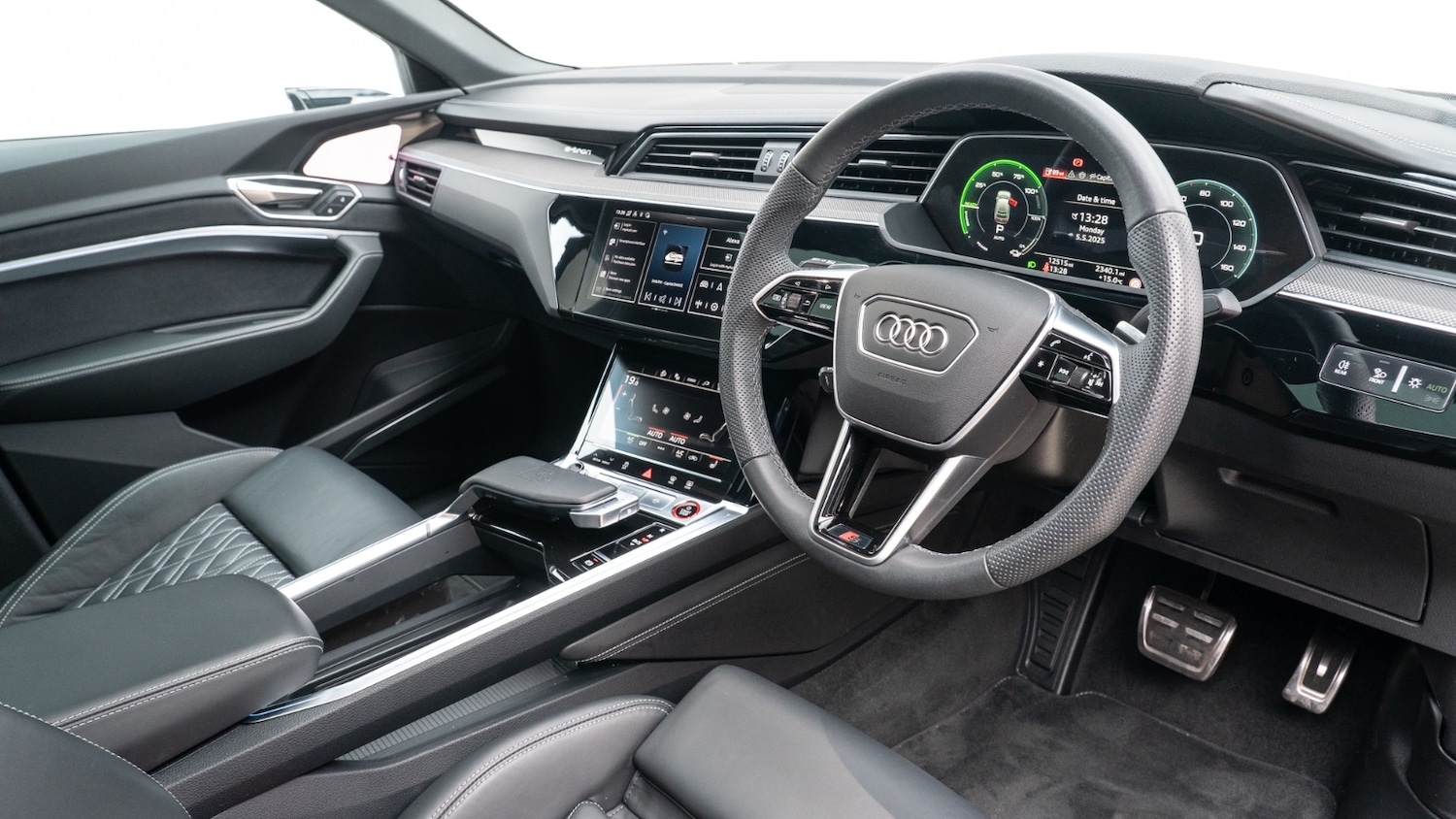 Used Audi SQ8 e-tron 2024 for sale - 76640189: Photo 17