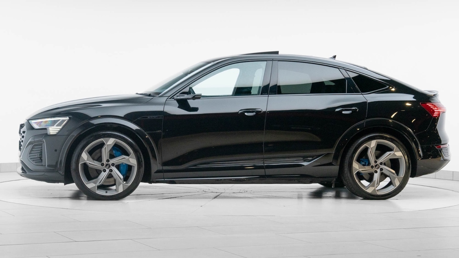 Used Audi SQ8 e-tron 2024 for sale - 76640189: Photo 4