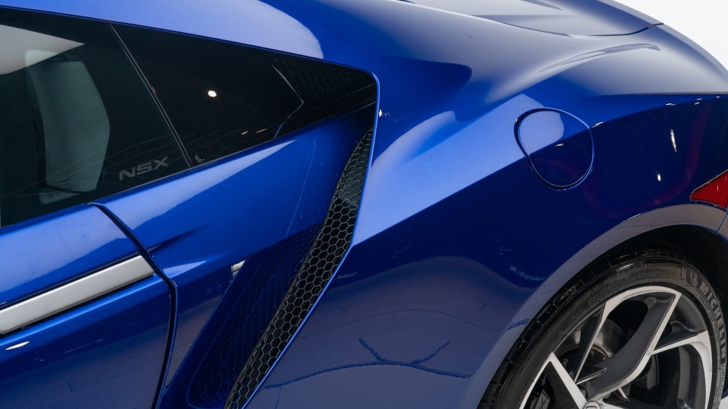 Used Honda NSX 2019 for sale - 76428274: Photo 13