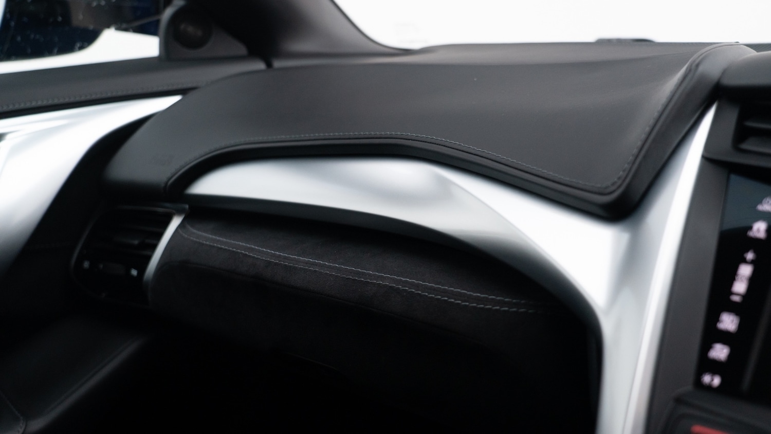 Used Honda NSX 2019 for sale - 76428274: Photo 25