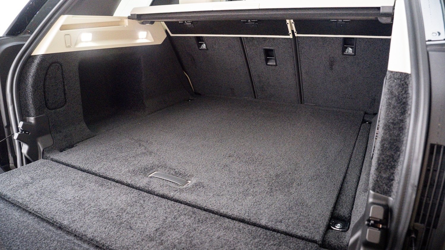 Used Land Rover Range Rover 2025 for sale - 76874241: Photo 12