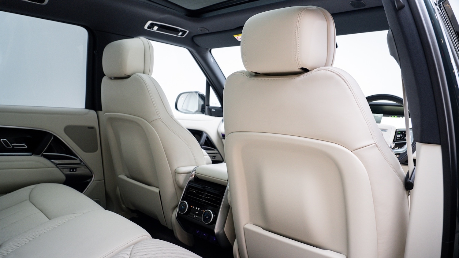 Used Land Rover Range Rover 2025 for sale - 76874241: Photo 15