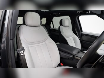 Used Land Rover Range Rover Sport 2025 for sale - 77934398: Photo