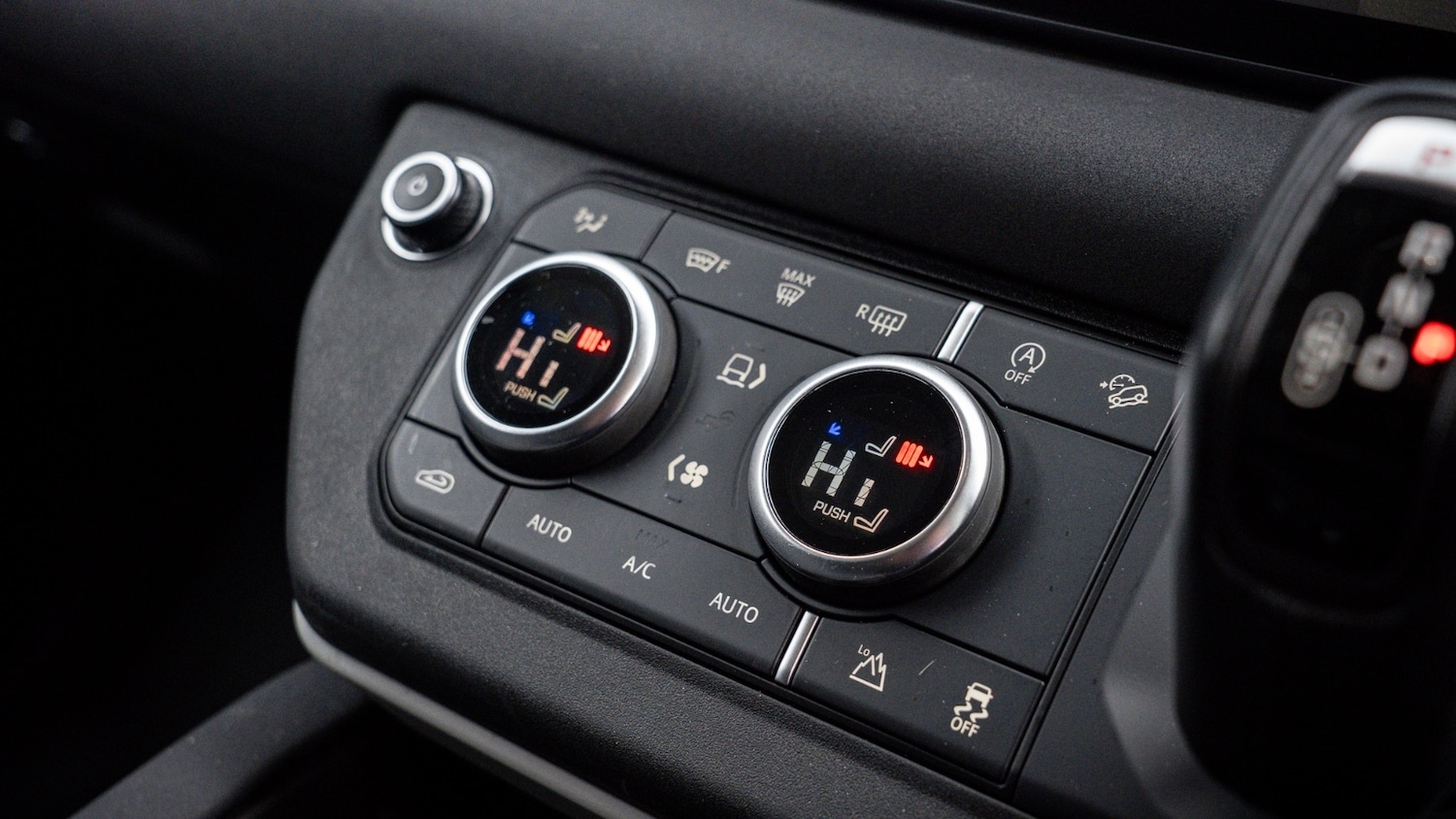 Used Land Rover Defender 2022 for sale - 77581217: Photo 23