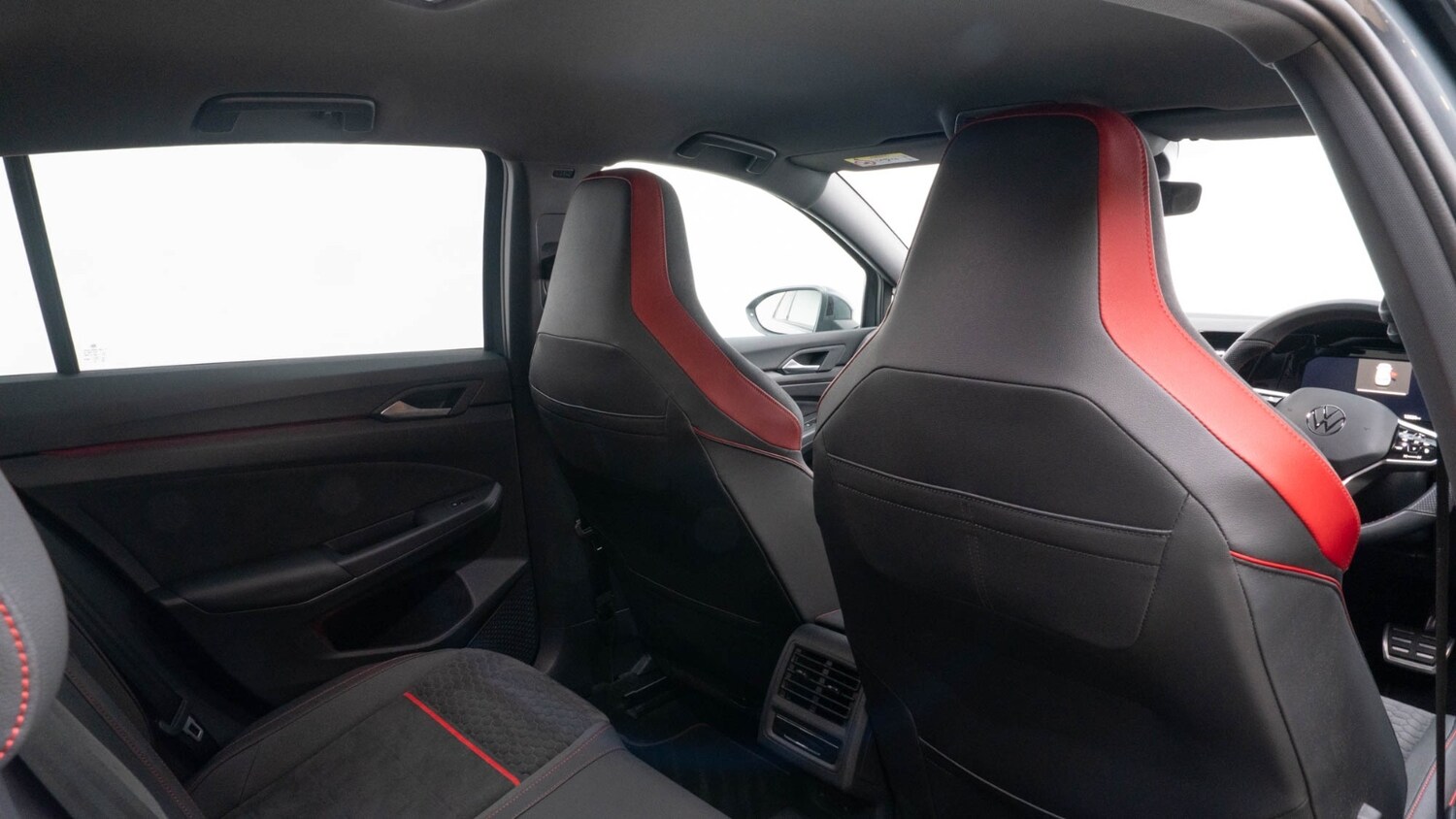 Used Volkswagen Golf 2023 for sale - 76602938: Photo 15