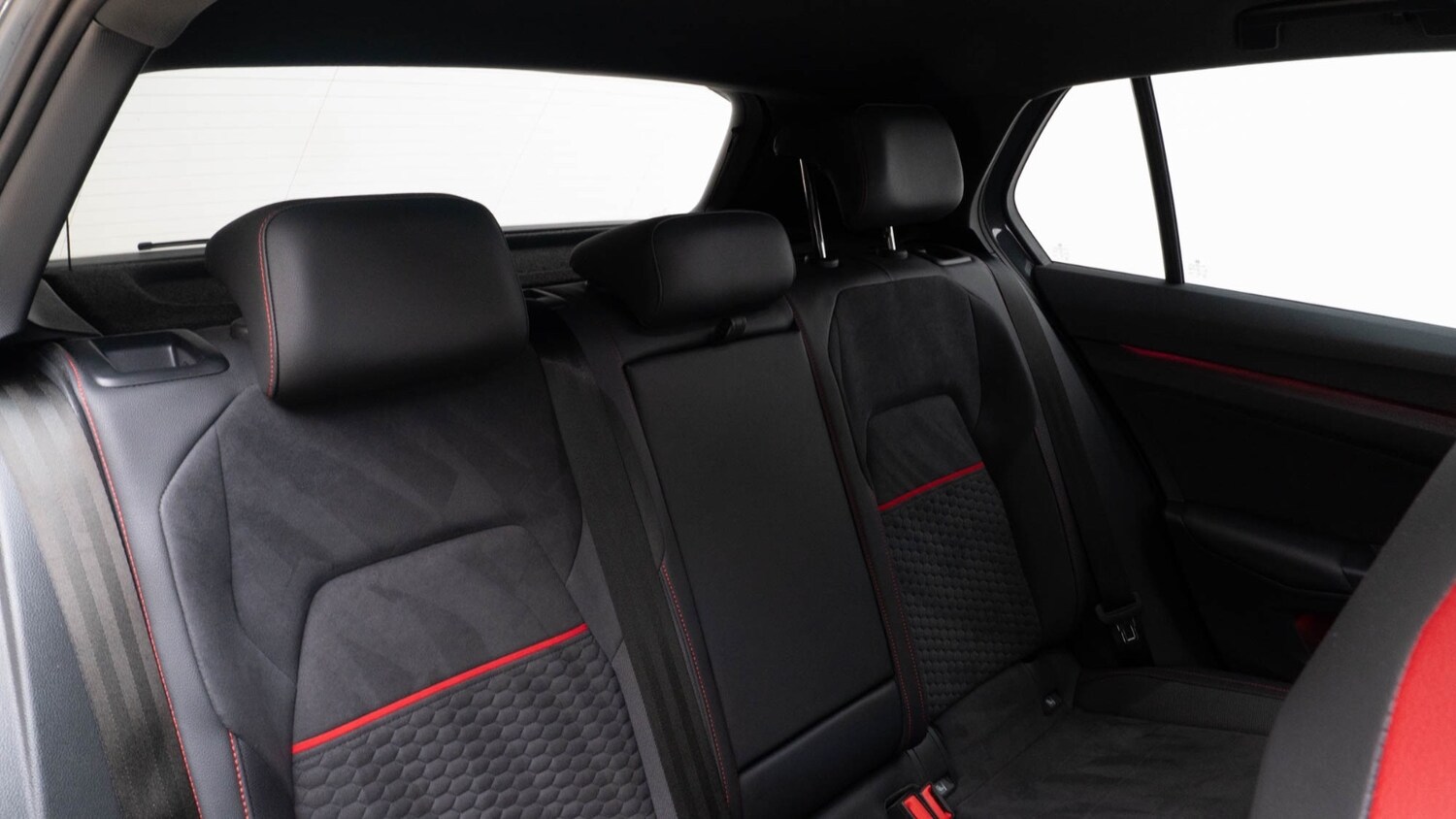 Used Volkswagen Golf 2023 for sale - 76602938: Photo 16