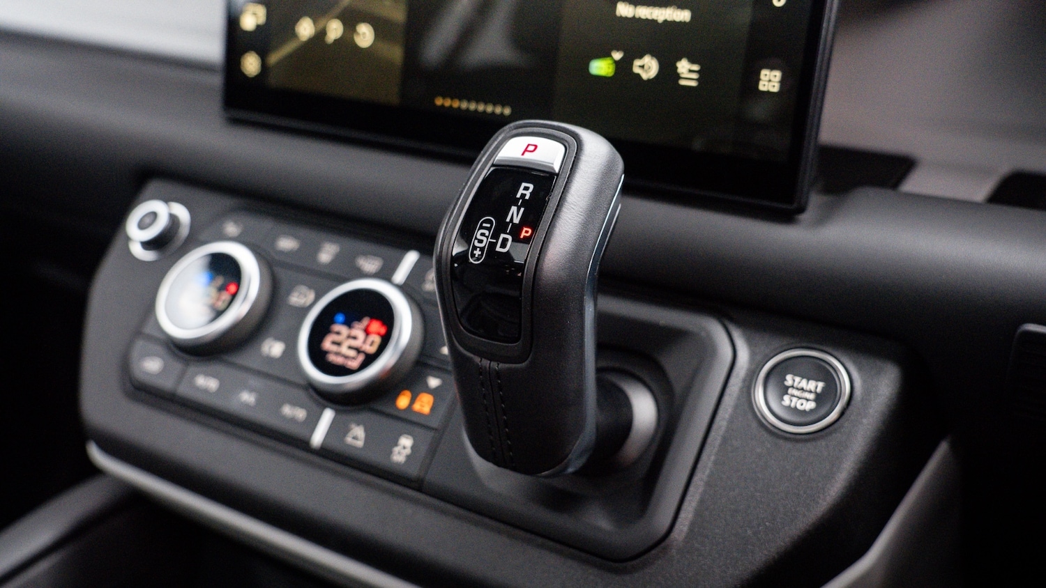 Used Land Rover Defender 2023 for sale - 77035890: Photo 23