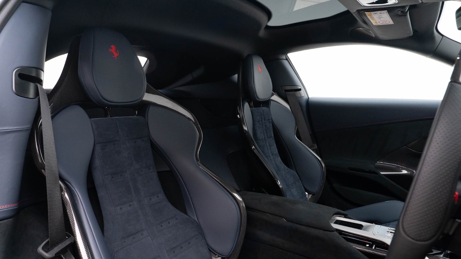 Used Ferrari 12 Cilindri 2025 for sale - 76361803: Photo 11