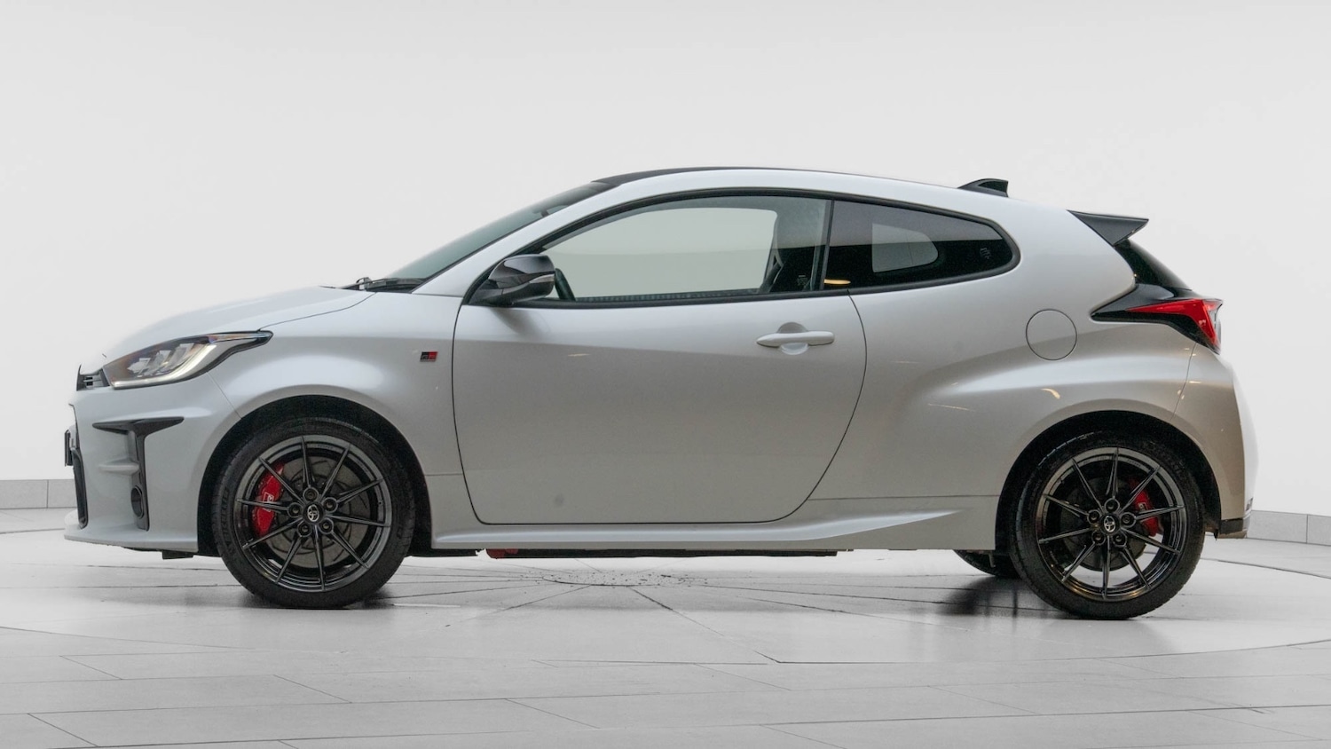 Used Toyota Yaris 2022 for sale - 76372824: Photo 4