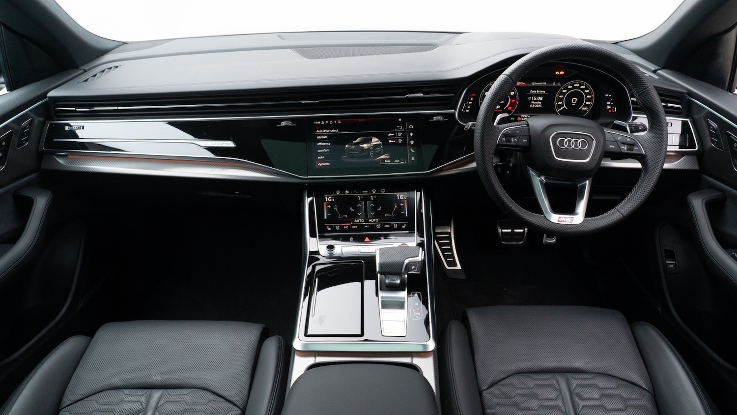 Used Audi RS Q8 2025 for sale - 76983992: Photo 2