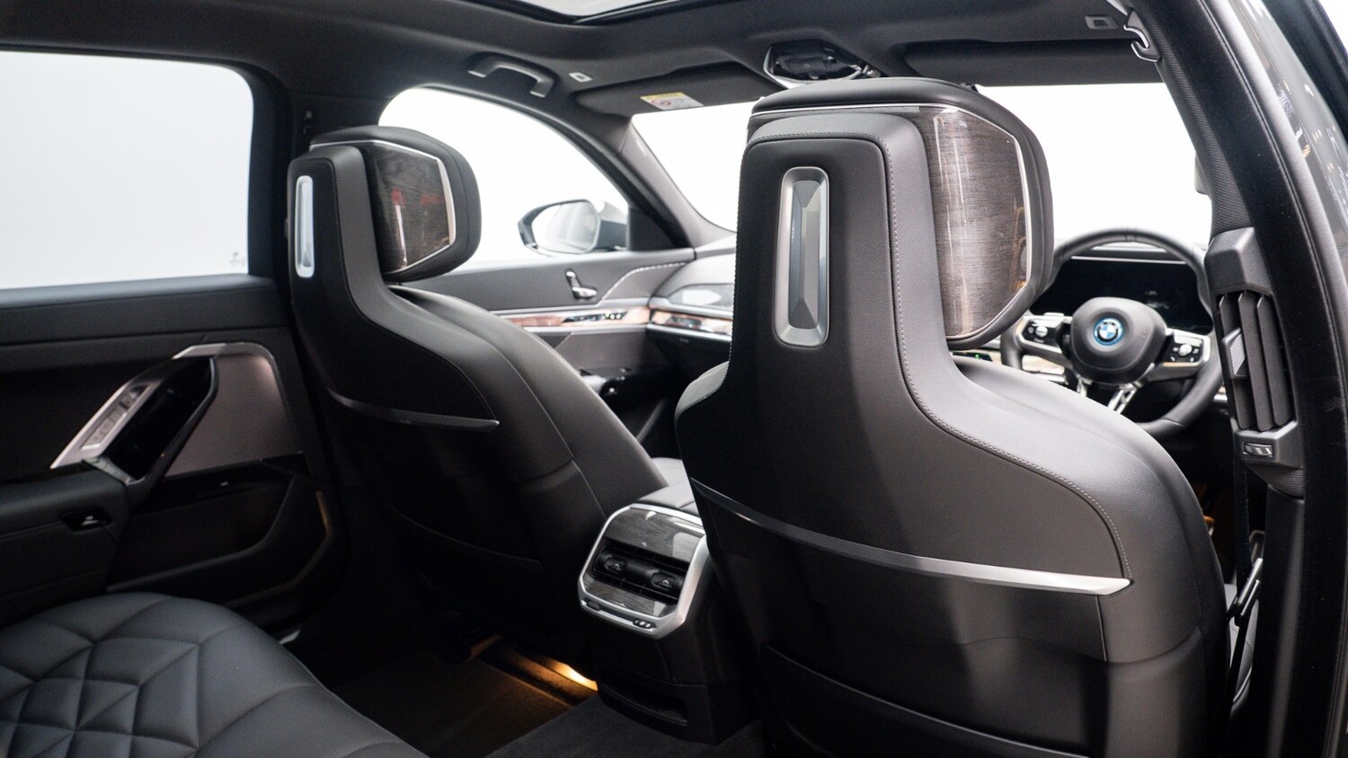 Used BMW i7 2024 for sale - 77504330: Photo 9