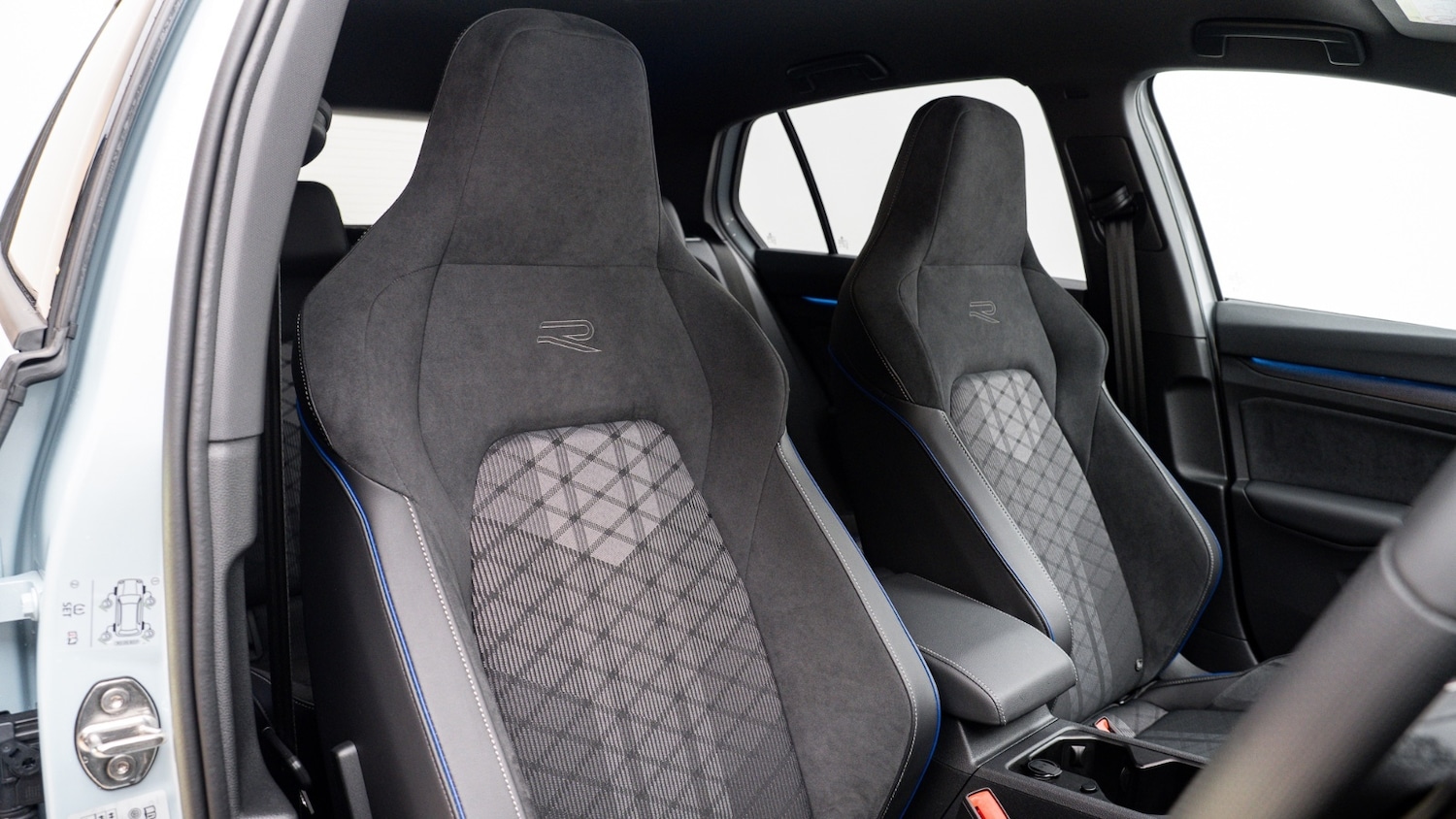 Used Volkswagen Golf 2025 for sale - 77186283: Photo 3