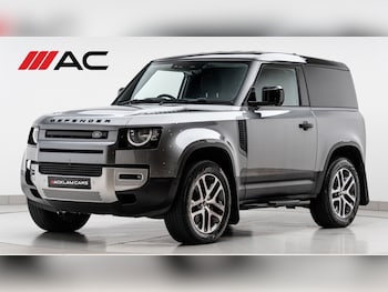 Land Rover - Defender