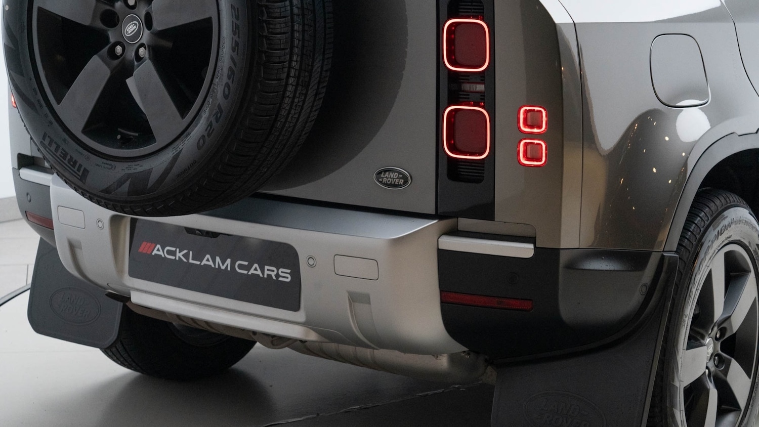 Used Land Rover Defender 2023 for sale - 77274026: Photo 11