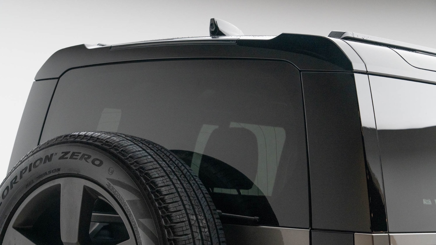 Used Land Rover Defender 2023 for sale - 77274026: Photo 12