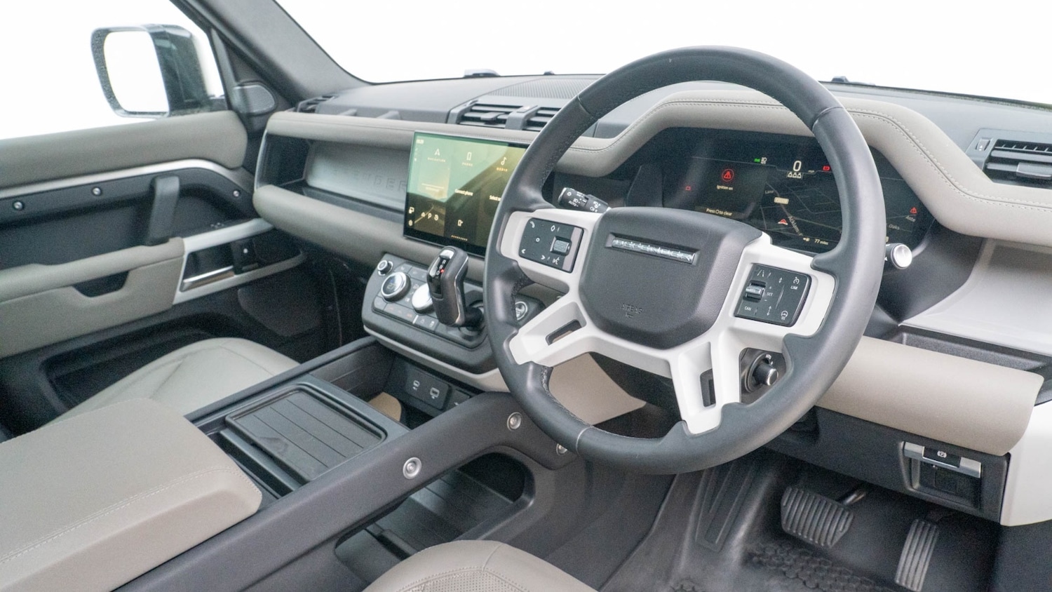 Used Land Rover Defender 2023 for sale - 77274026: Photo 16