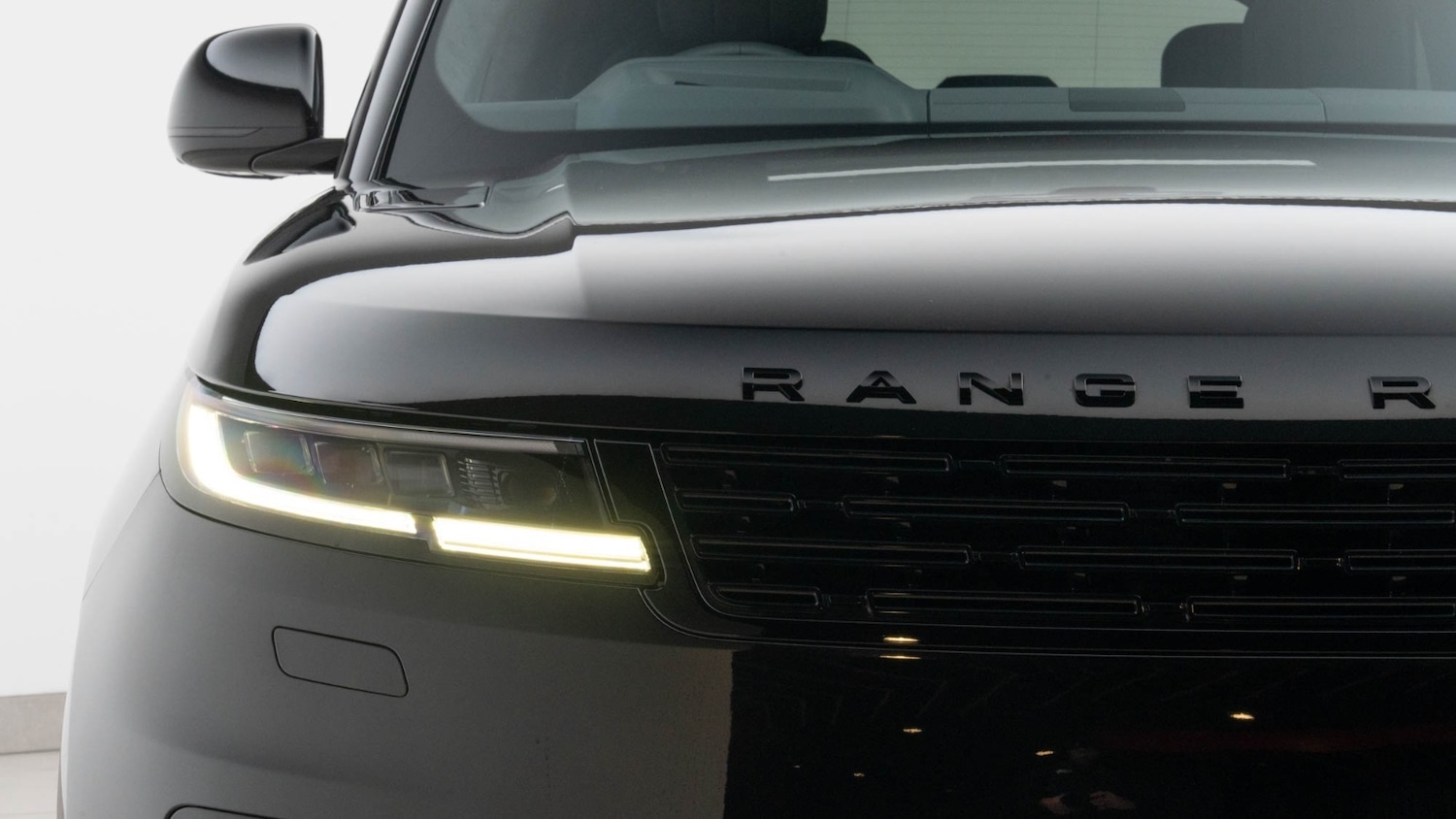 Used Land Rover Range Rover Sport 2025 for sale - 77224912: Photo 9