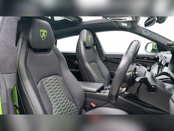 Used Lamborghini Urus 2022 for sale - 76208770: Photo 3