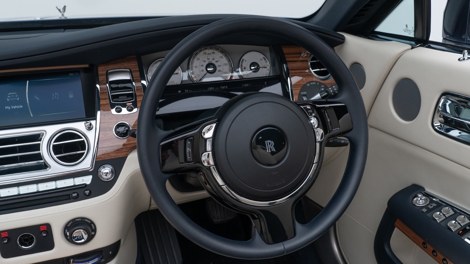 Used Rolls-Royce Silver Dawn 2017 for sale - 76842204: Photo 15