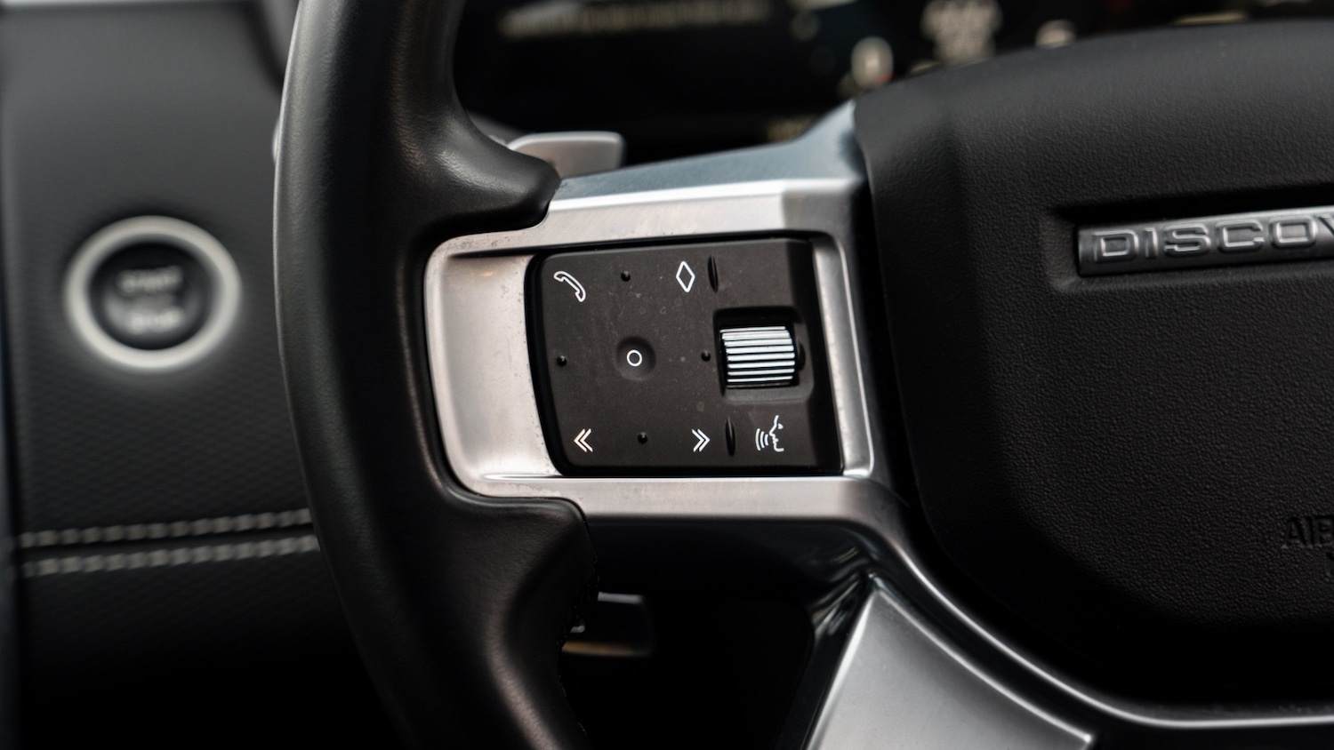 Used Land Rover Discovery 2023 for sale - 77965062: Photo 18