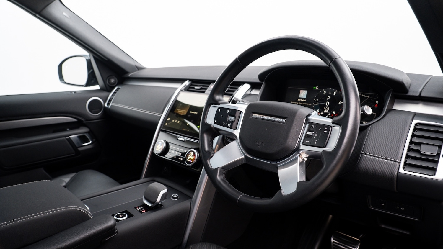 Used Land Rover Discovery 2023 for sale - 77965062: Photo 29