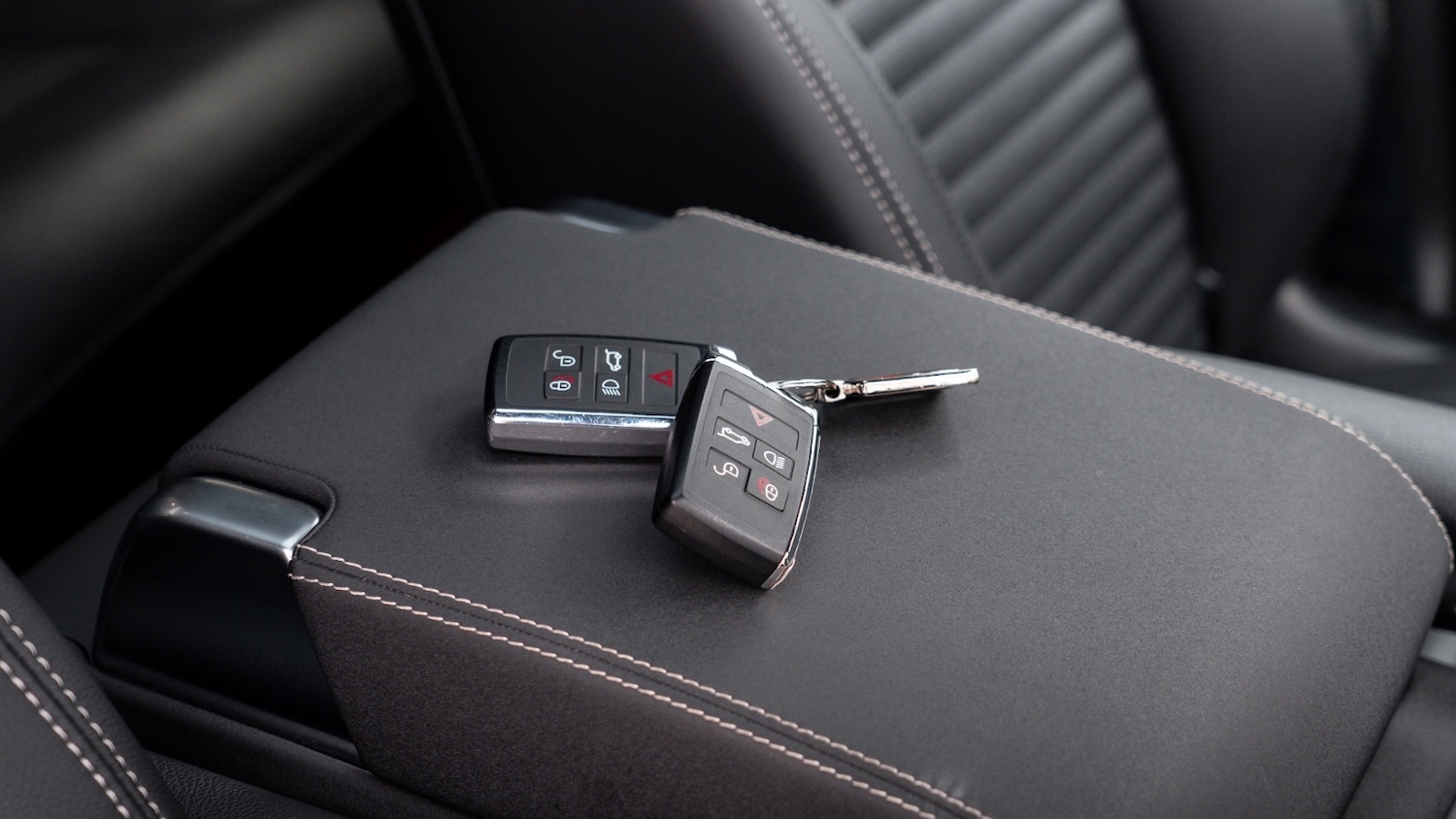 Used Land Rover Discovery 2023 for sale - 77965062: Photo 47