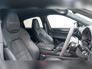 Used Porsche Cayenne 2023 for sale - 75526668: Photo