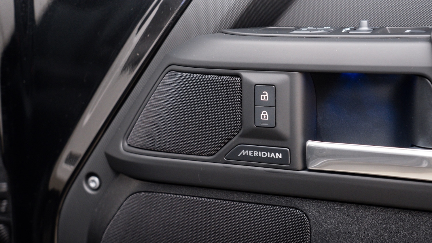 Used Land Rover Defender 2025 for sale - 77224955: Photo 11