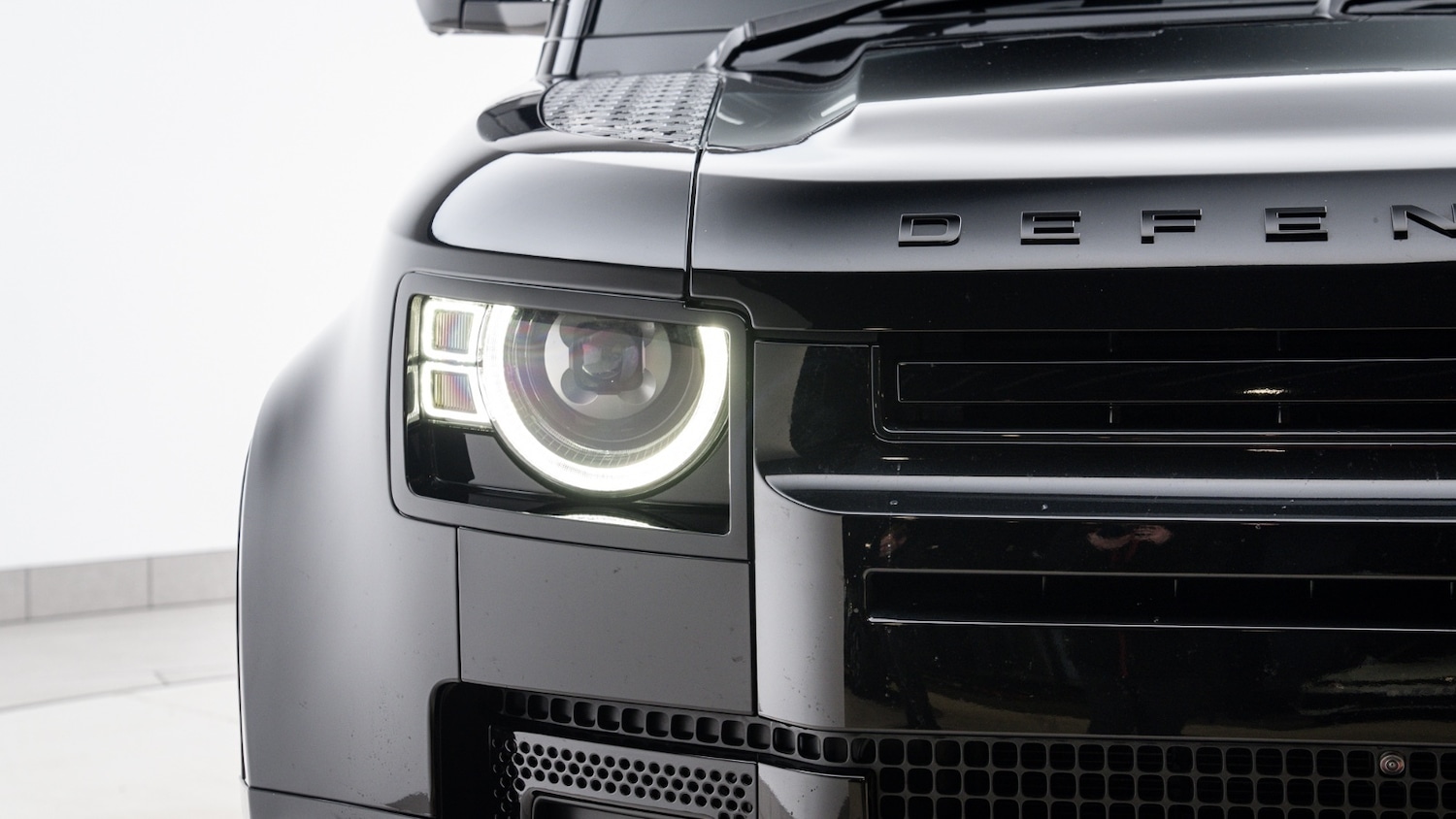 Used Land Rover Defender 2025 for sale - 77224955: Photo 31