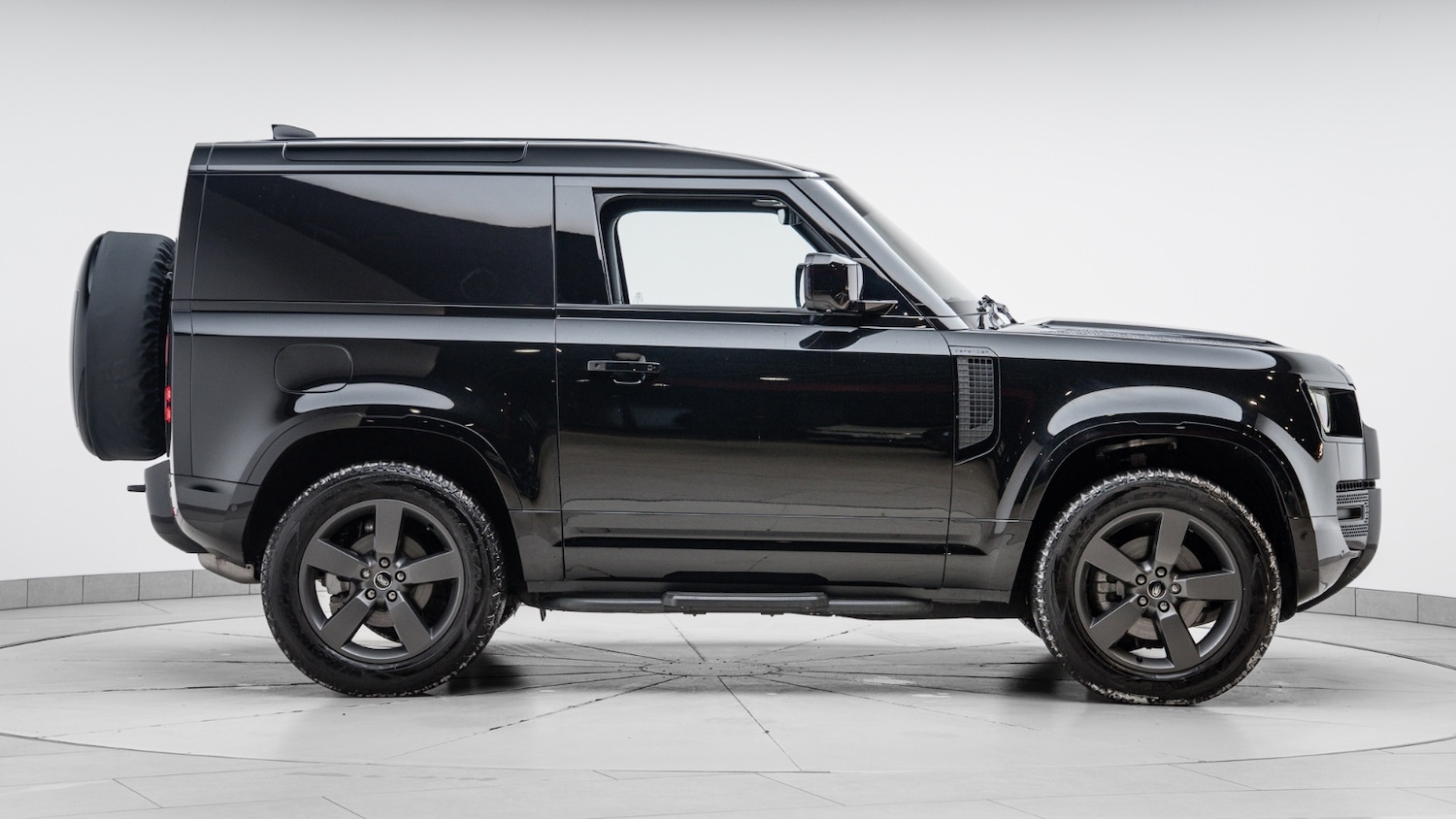Used Land Rover Defender 2025 for sale - 77224955: Photo 6