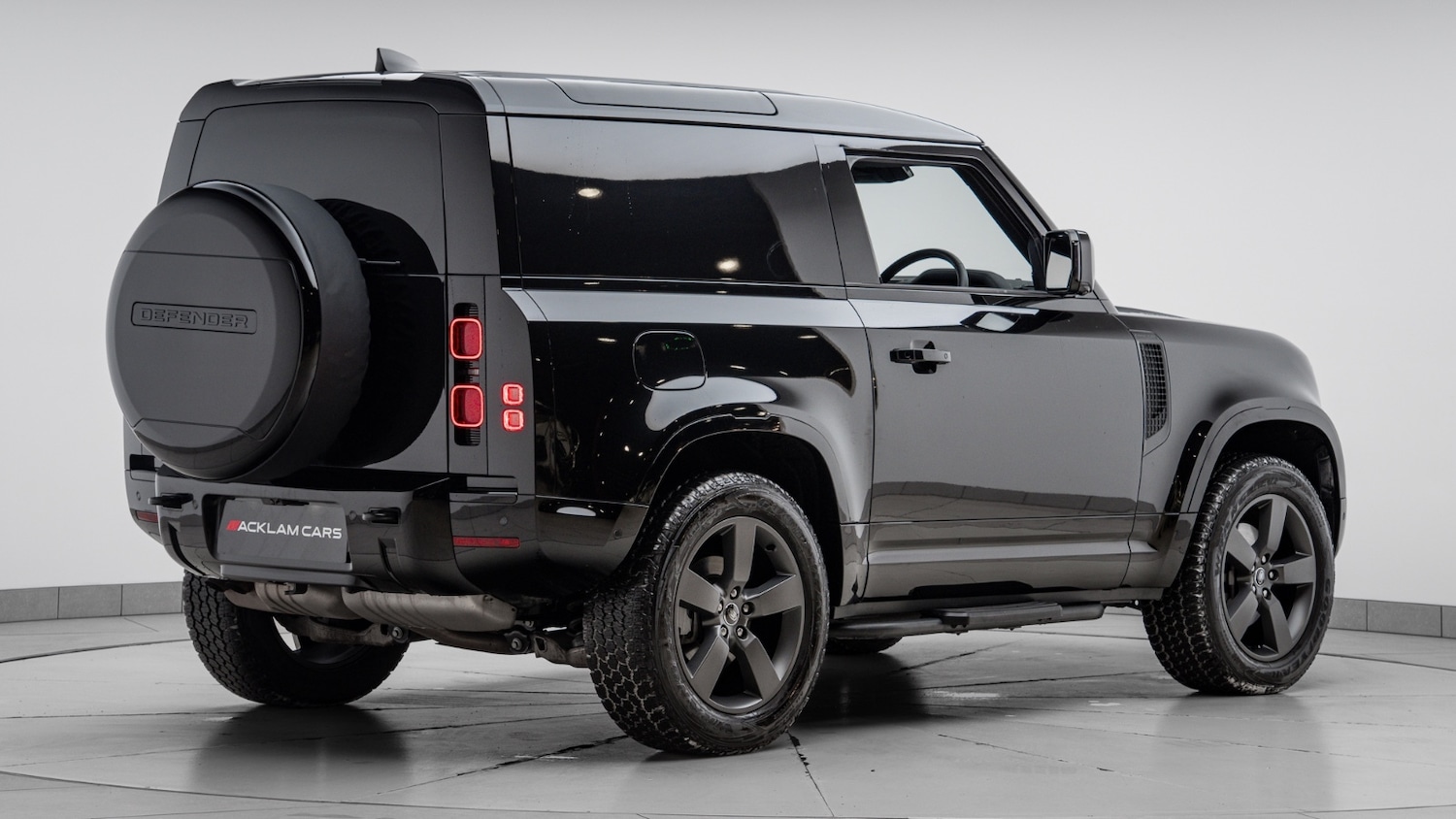 Used Land Rover Defender 2025 for sale - 77224955: Photo 7