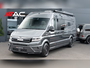 2023 - 180 BiTurbo Lion XS High Roof Van Auto