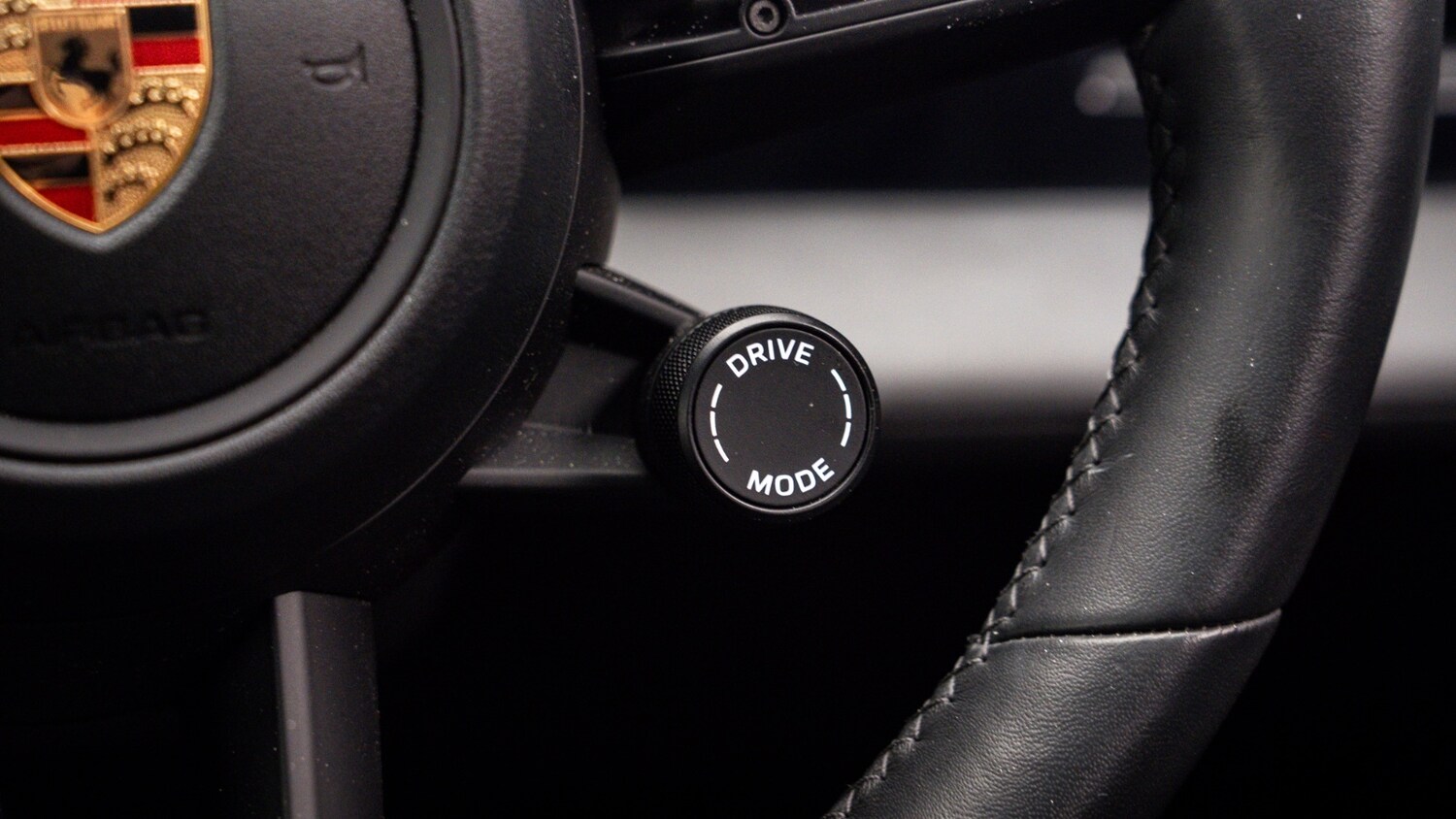 Used Porsche Taycan 2023 for sale - 78144709: Photo 14