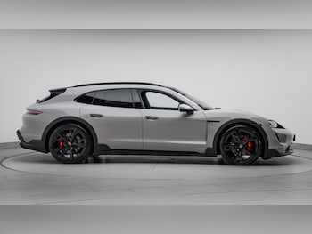 Used Porsche Taycan 2023 for sale - 78144709: Photo