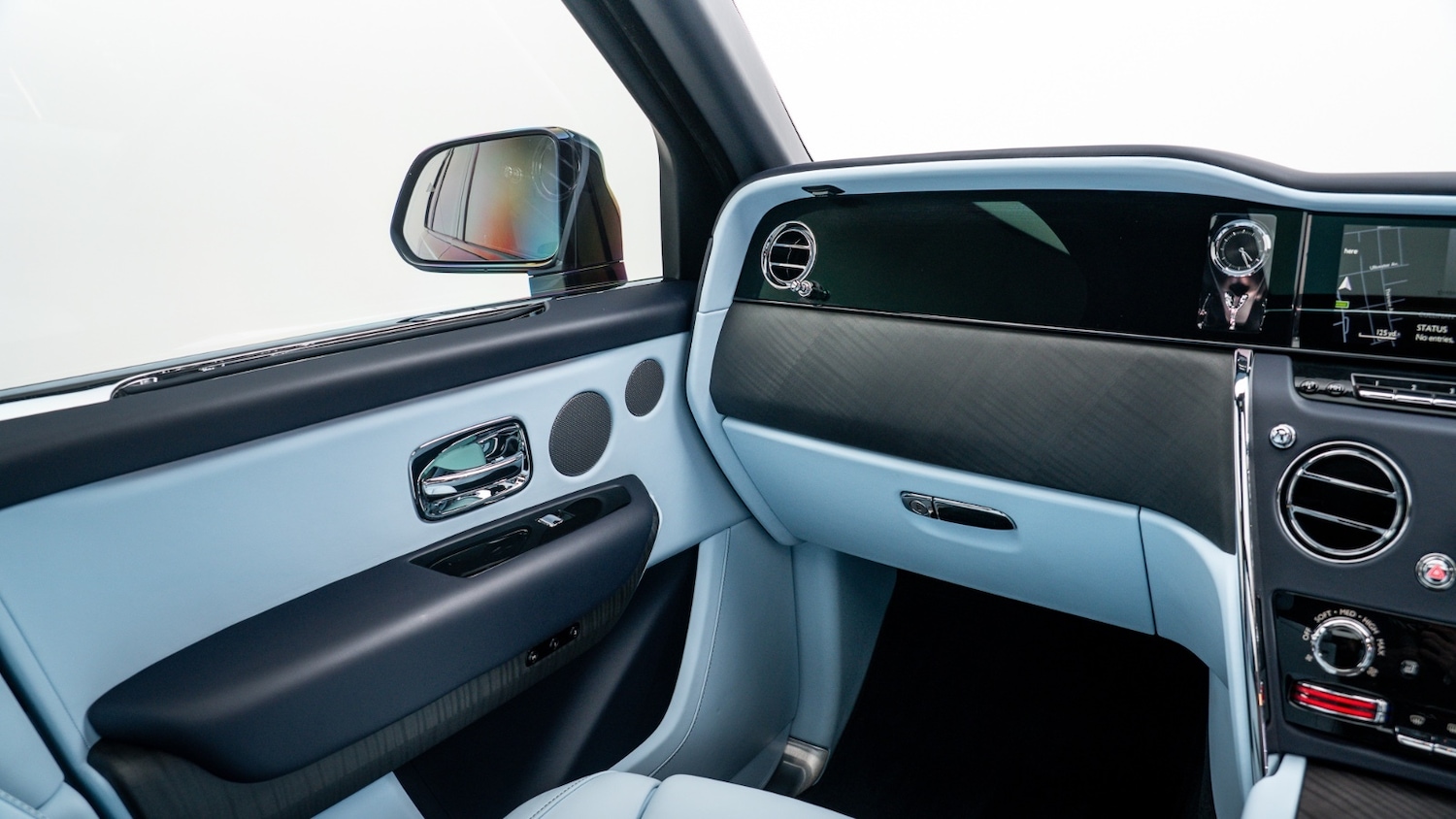 Used Rolls-Royce Cullinan 2025 for sale - 77717861: Photo 25