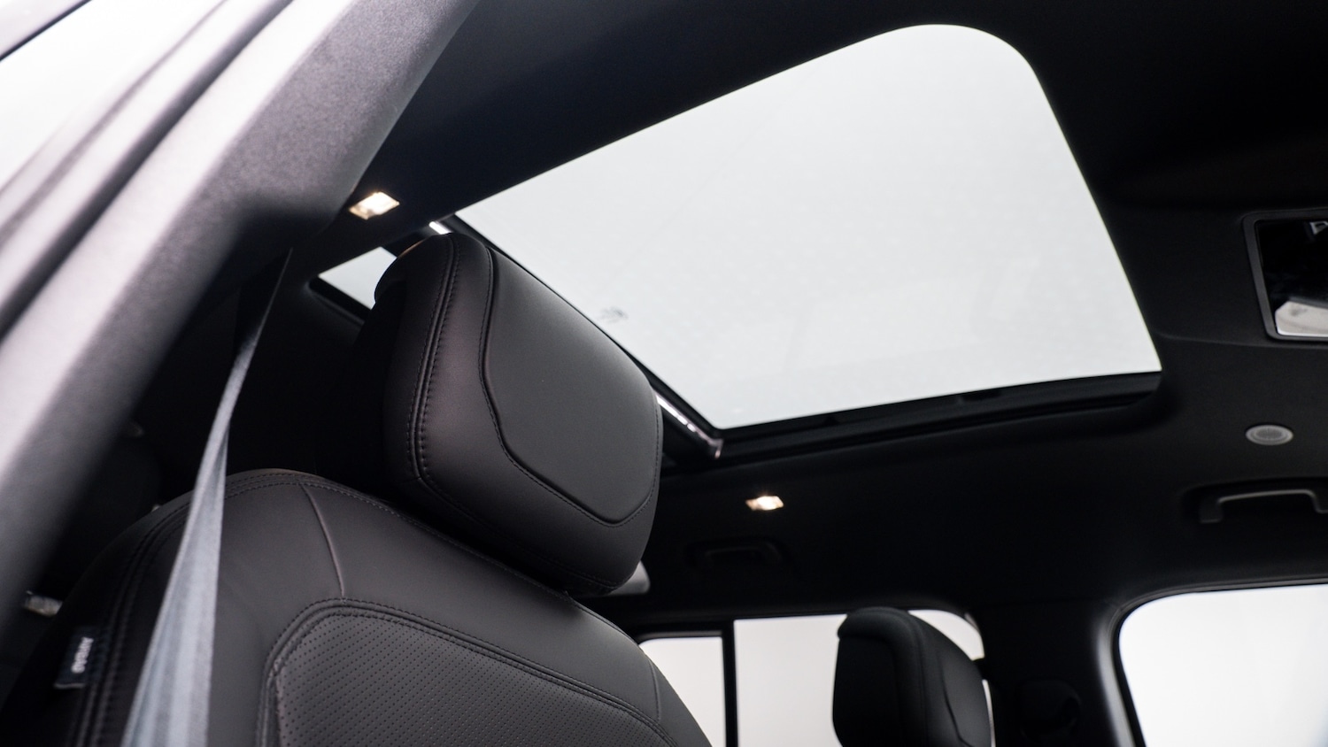 Used Land Rover Defender 2023 for sale - 77570035: Photo 23