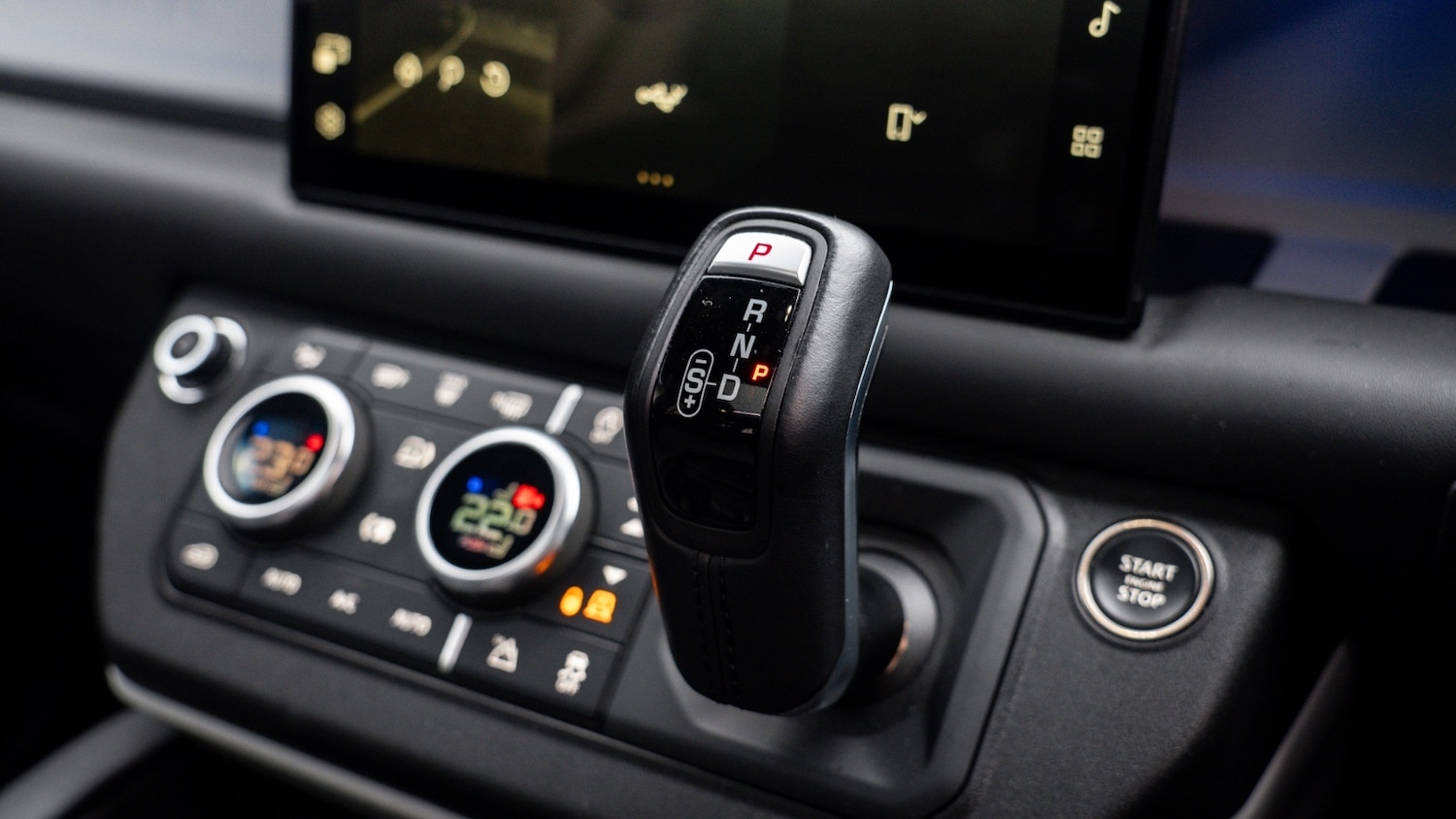 Used Land Rover Defender 2023 for sale - 77570035: Photo 30