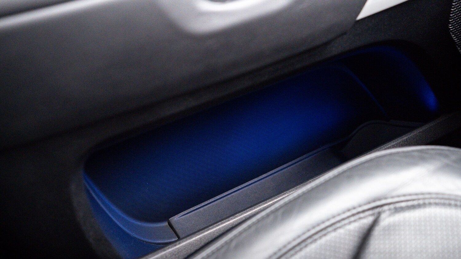 Used Land Rover Defender 2023 for sale - 77570035: Photo 33