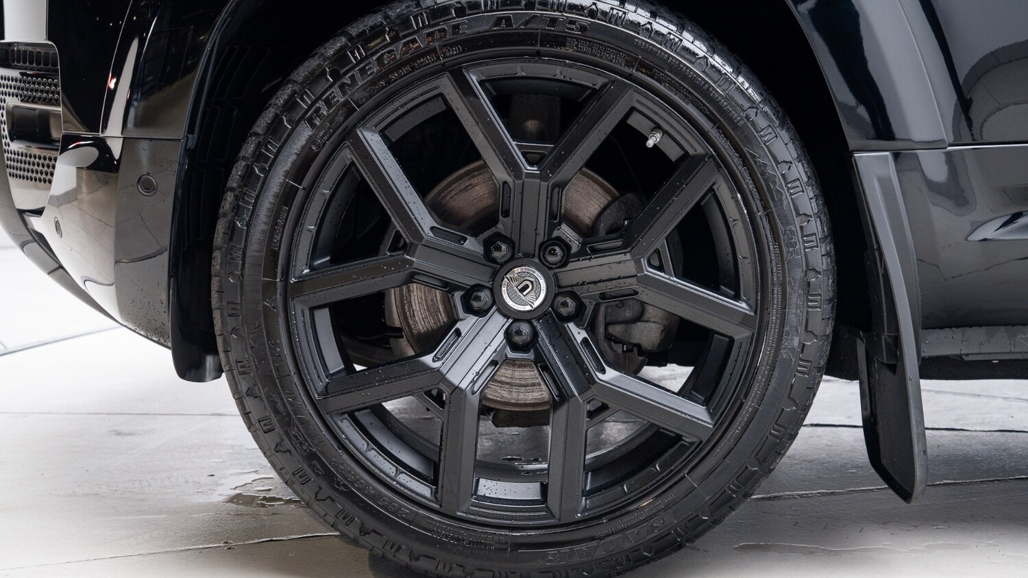 Used Land Rover Defender 2023 for sale - 77570035: Photo 36