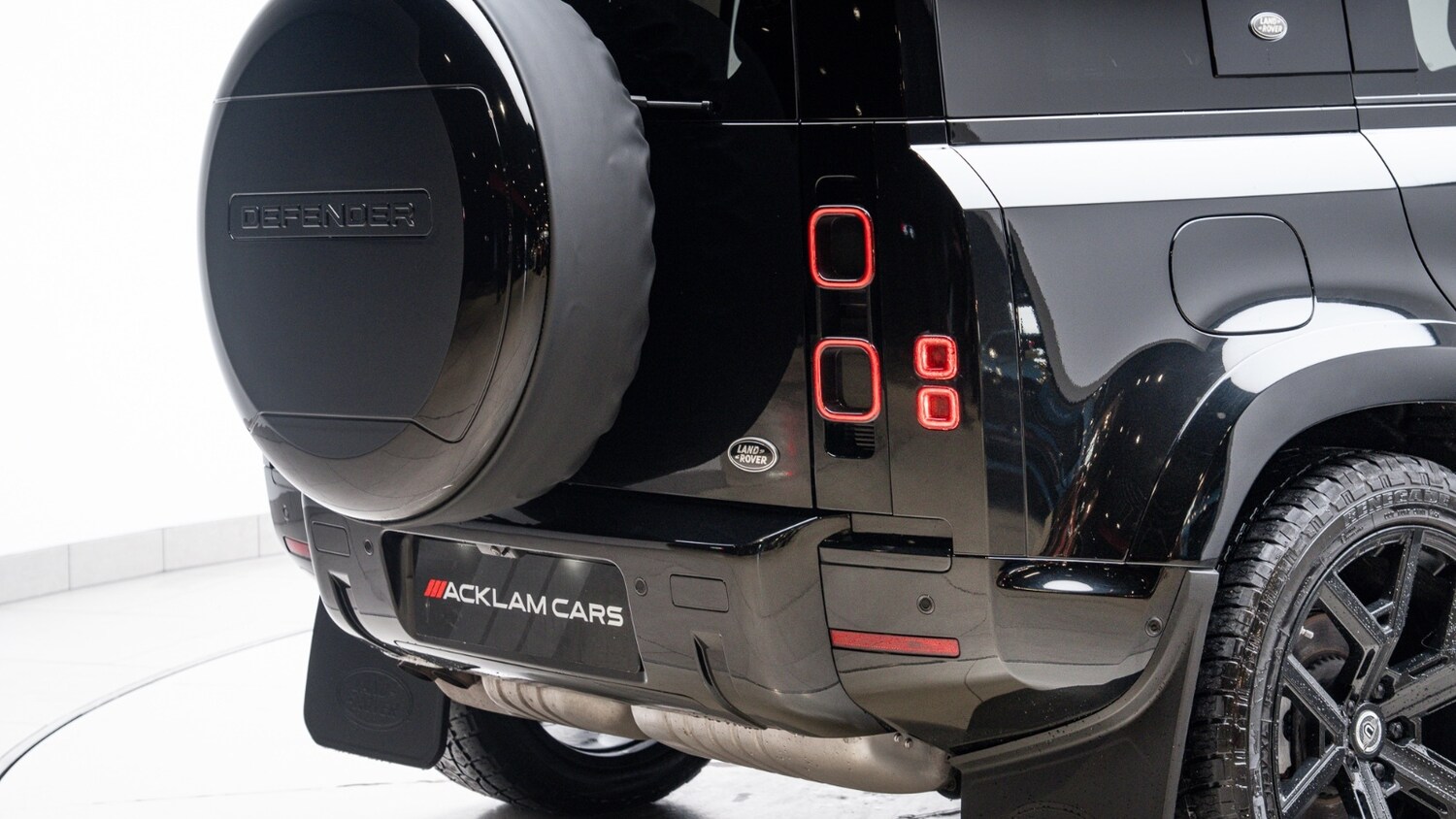 Used Land Rover Defender 2023 for sale - 77570035: Photo 41