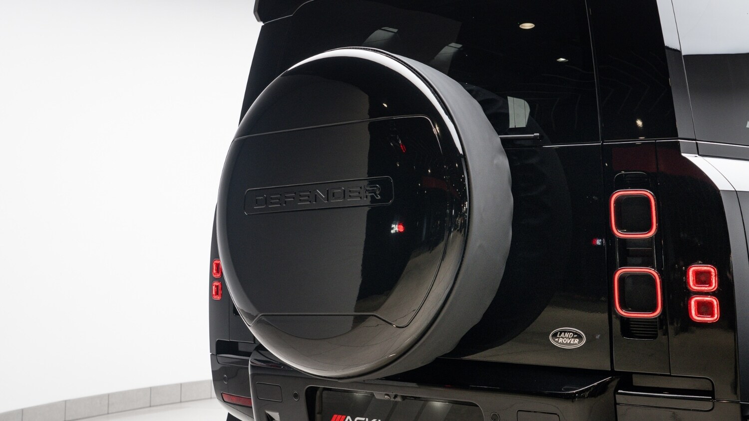 Used Land Rover Defender 2023 for sale - 77570035: Photo 42